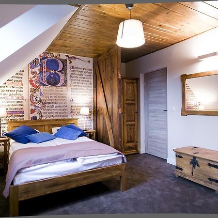Hotel Pensjonat Pola à Cracovie Extérieur photo