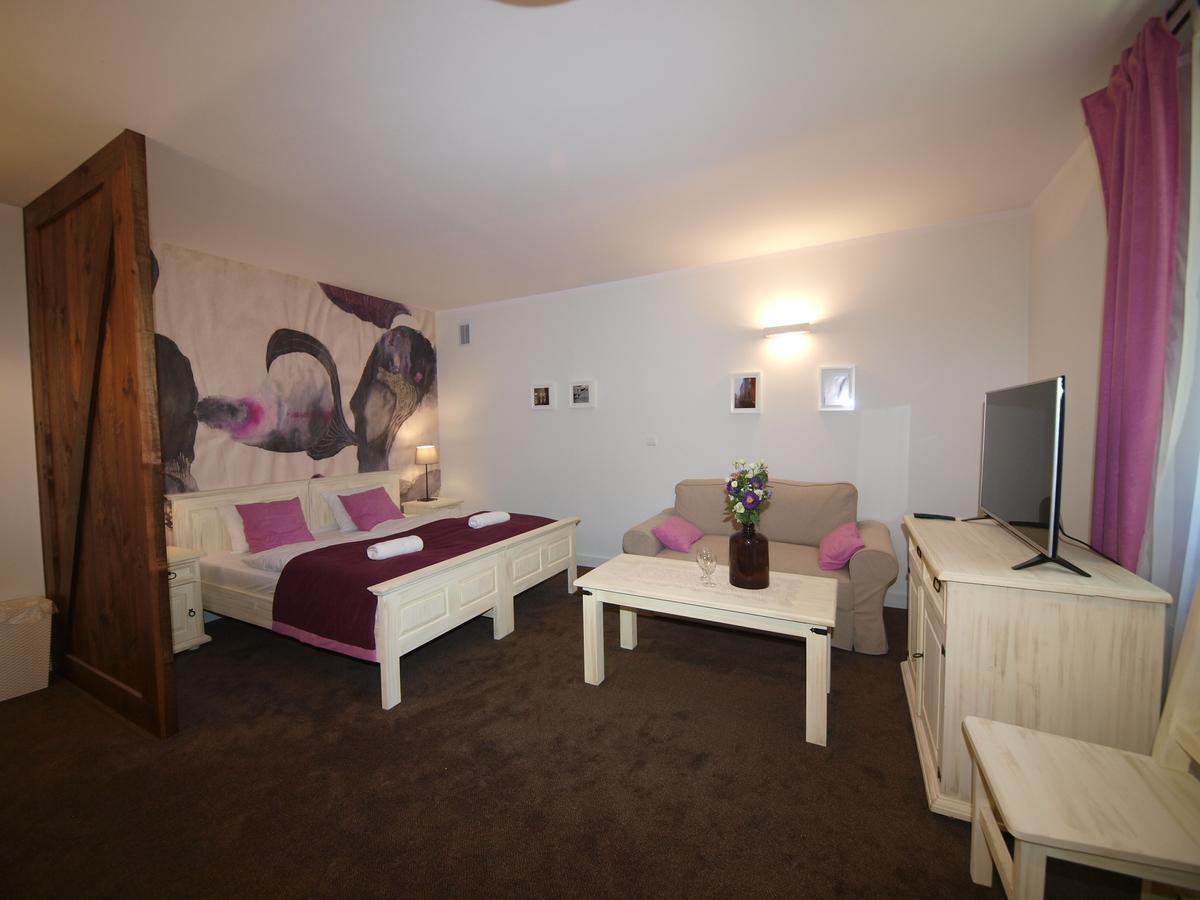 Hotel Pensjonat Pola à Cracovie Extérieur photo