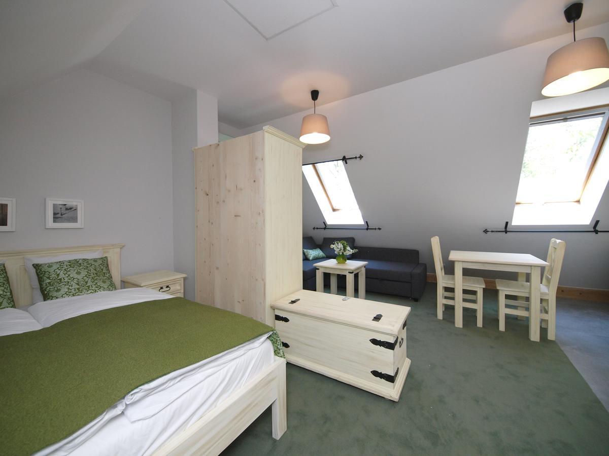 Hotel Pensjonat Pola à Cracovie Extérieur photo